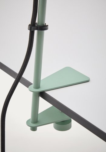 KAVE HOME Jula skrivebordslampe med klemme i grnt metal