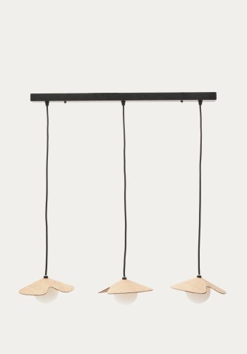  KAVE HOME Wilara loftslampe i egetrsfiner med 3 hvide rgglaskugler