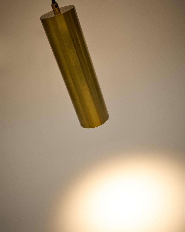 KAVE HOME Andia loftlampe - guld aluminium