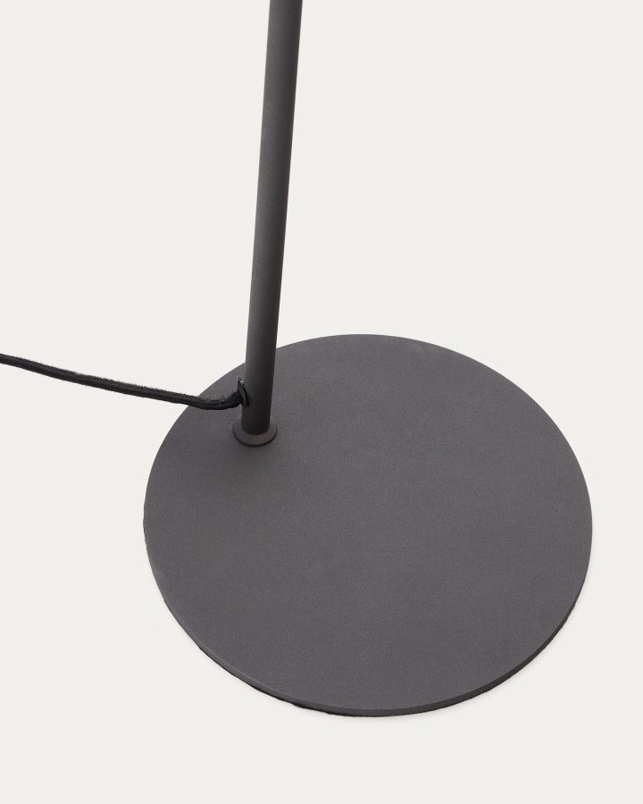 KAVE HOME Manie gulvlampe i metal med sort stbejernseffekt finish