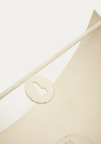 KAVE HOME Nibla vgmonteret lysarmatur i hvidt lereffektmetal