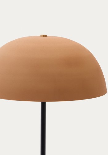 KAVE HOME Nibla gulvlampe i sort metal med skrm i terracottaeffekt