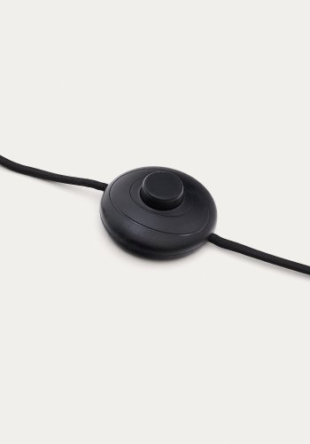 KAVE HOME Nibla gulvlampe i sort metal med skrm i terracottaeffekt