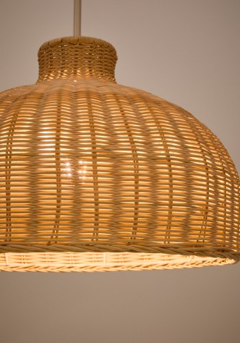 KAVE HOME Ennia rattan lampeskrm med let finish 38cm