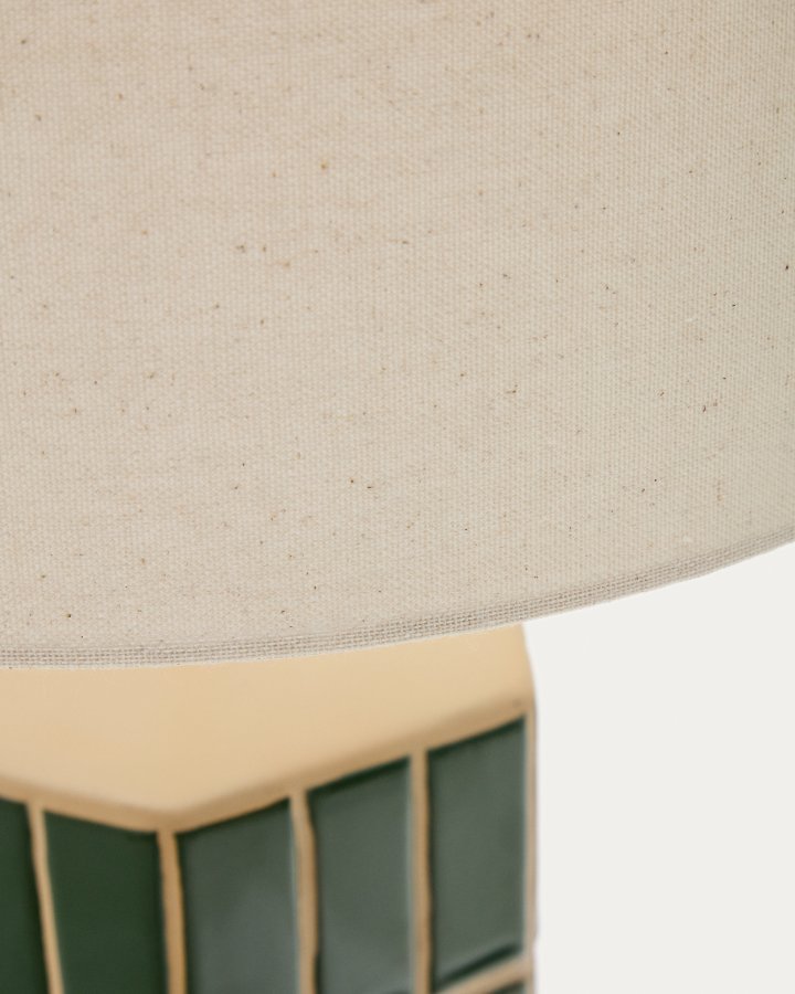 KAVE HOME Rue grn keramisk bordlampe
