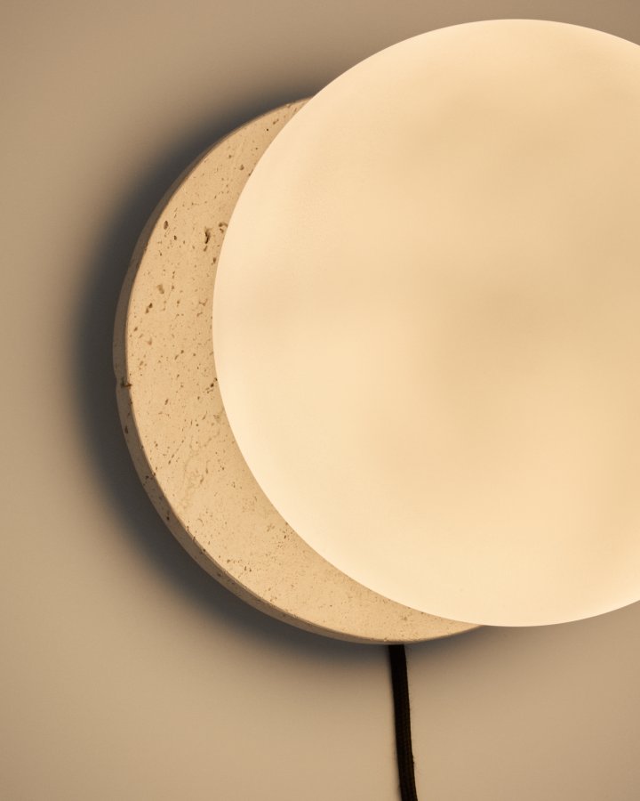  KAVE HOME Malachi vglampe af glas og travertinsten