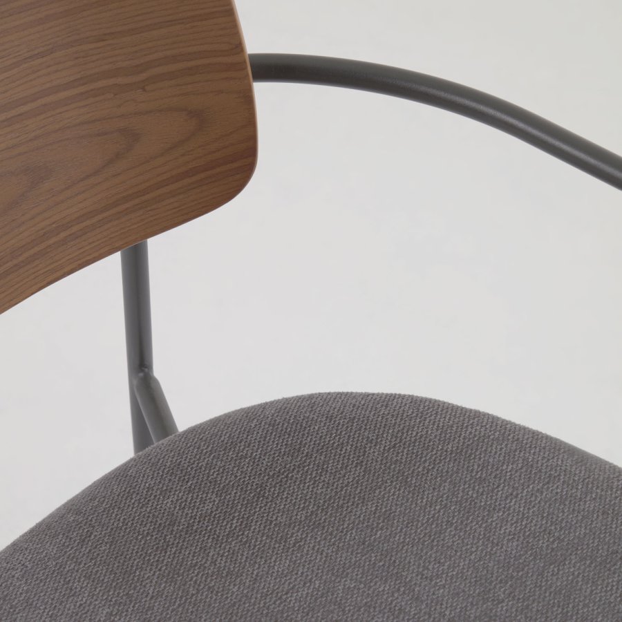 KAVE HOME Maureen spisebordsstol, m. armln - brun valndfiner, stof og sort metal