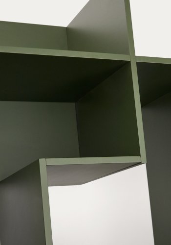 KAVE HOME Ina modulopbygget reol i grnlakeret MDF 80 x 80cm FSC 100%