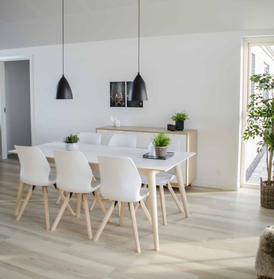 HOUSE NORDIC Caor kurve - flettet cubu rattan, rund, m. hanke (st m. 4)