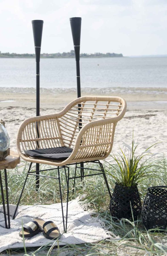 HOUSE NORDIC Trieste spisebordsstol - natur rattan/metal, m. armln, inkl. hynde