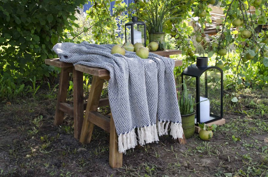 HOUSE NORDIC Barcelona Teak bnk - genbrugs teaktr (90x25)