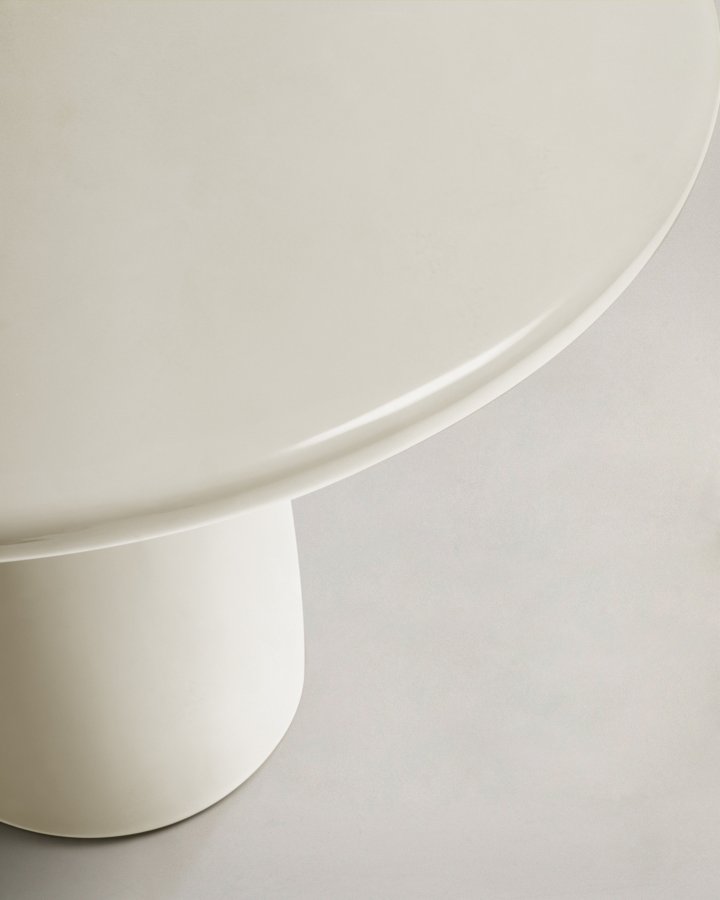 KAVE HOME Albanella sofabord, rund - blank hvid cement (65)