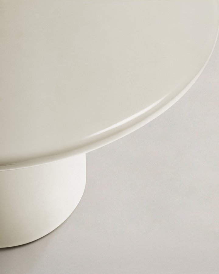 KAVE HOME Albanella sofabord, rund - blank hvid cement (110)