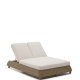 KAVE HOME Meria dobbelt solseng i syntetisk rattan med FSC 100% massive akacietr ben
