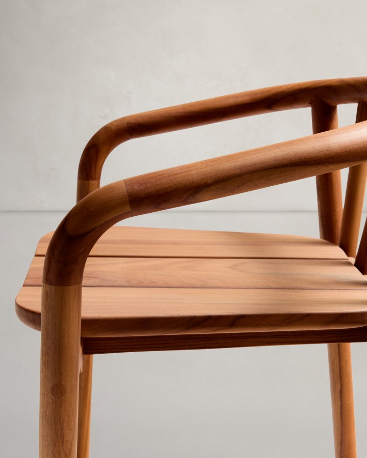 KAVE HOME Turqueta udendrs skammel lavet af FSC 100% massivt teaktr, hjde 65 cm