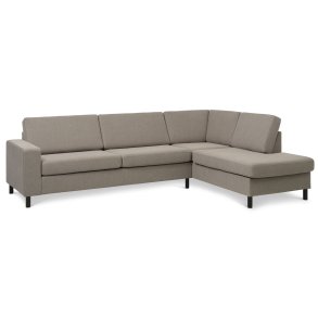 Pan set 3 OE right sofa med chaiselong - antelope beige polyester stof og sort tr