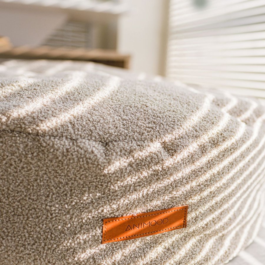 ANIMOOD Coco puf til kledyr, rund - mrk beige genbrugt Bouclé stof (67)