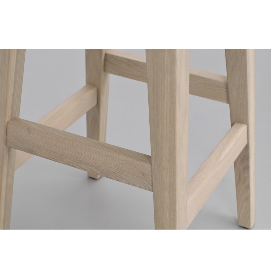 ROWICO Austin barstol, m. fodsttte - hvidpigmenteret egetr