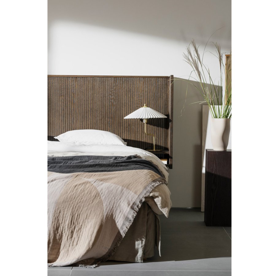 ROWICO Redmond sengegavl, m. 4 hylder - brun egefinér/eg og metal (B:230)