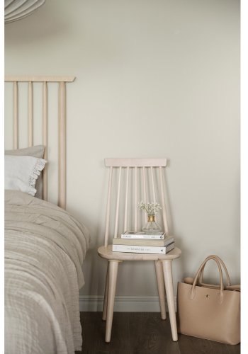 ROWICO Riggins sengegavl - hvidpigmenteret eg og metal (B:194)