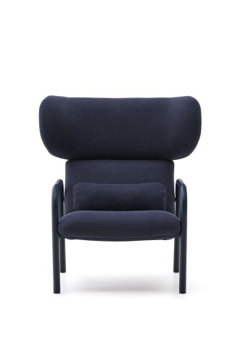 KAVE HOME Inari lnestol i beige med beigelakeret stlfinish FSC Mix Credit