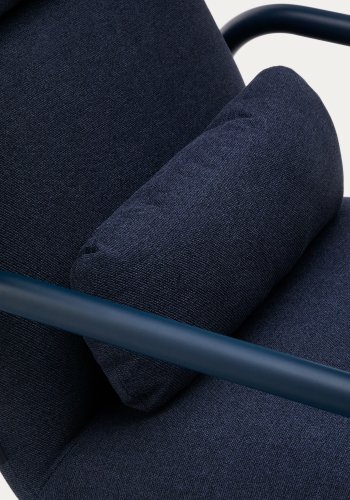 KAVE HOME Inari lnestol i beige med beigelakeret stlfinish FSC Mix Credit