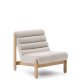 KAVE HOME Magira beige lnestol i massivt egetr med naturlig finish