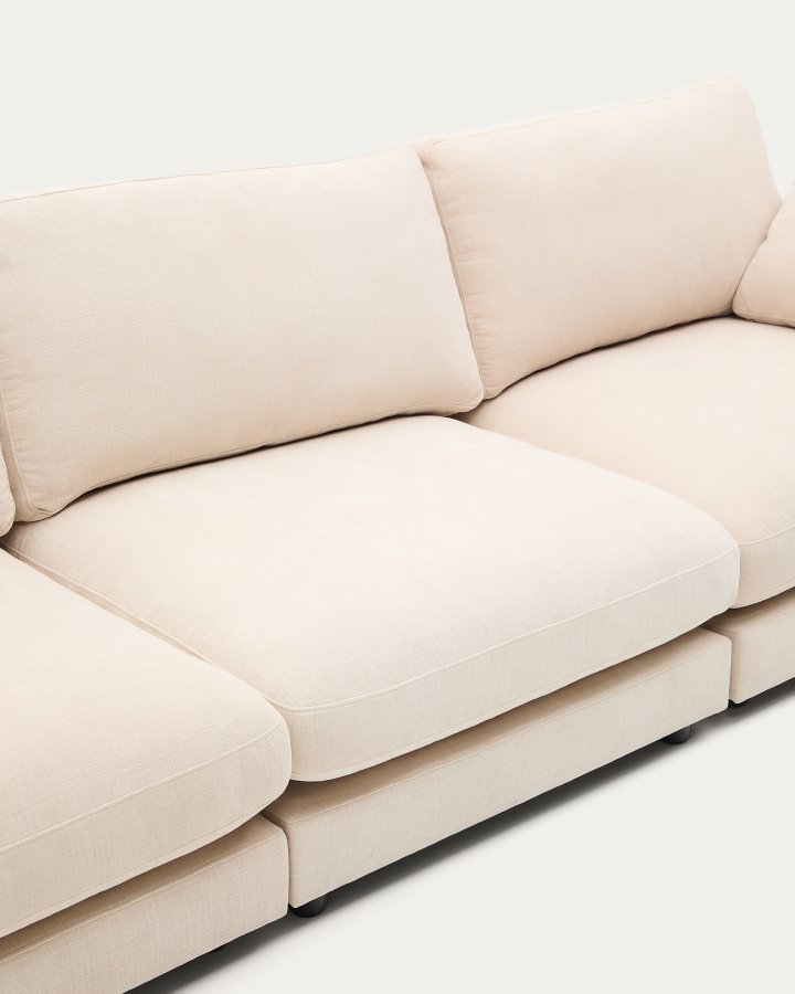 KAVE HOME Sofa Gala 4-personers i beige chenille FSC Mix Credit 300 cm