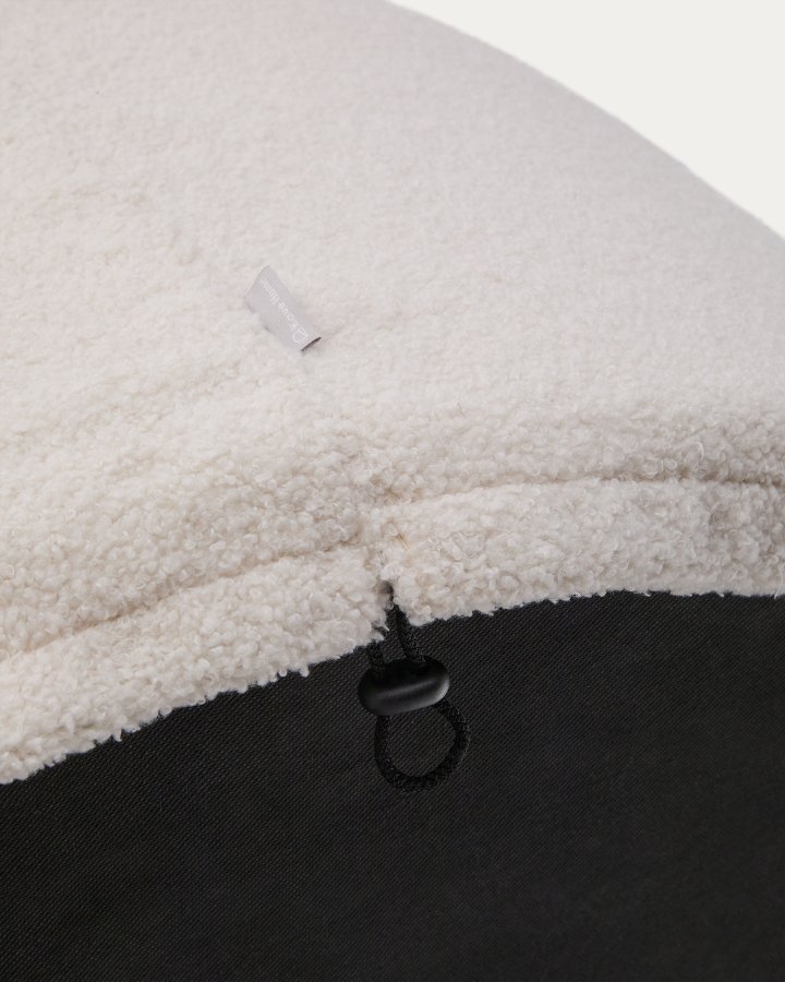 KAVE HOME Kaeli fodstttebetrk i ecru bouclé 60 cm