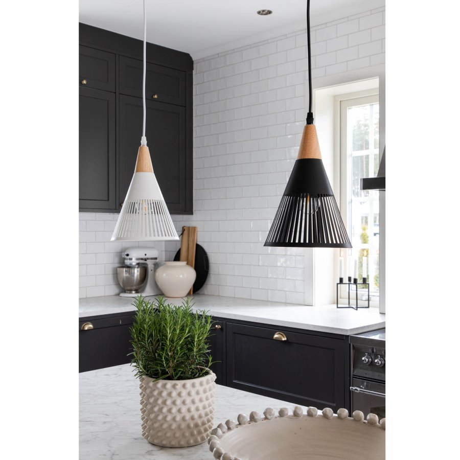 VENTURE DESIGN Gruid loftlampe - natur tr og sort jern