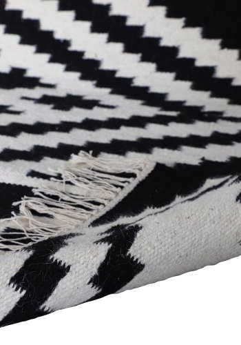 VENTURE DESIGN Indari gulvtppe - hvid og sort uld og bomuld (170x240) 
