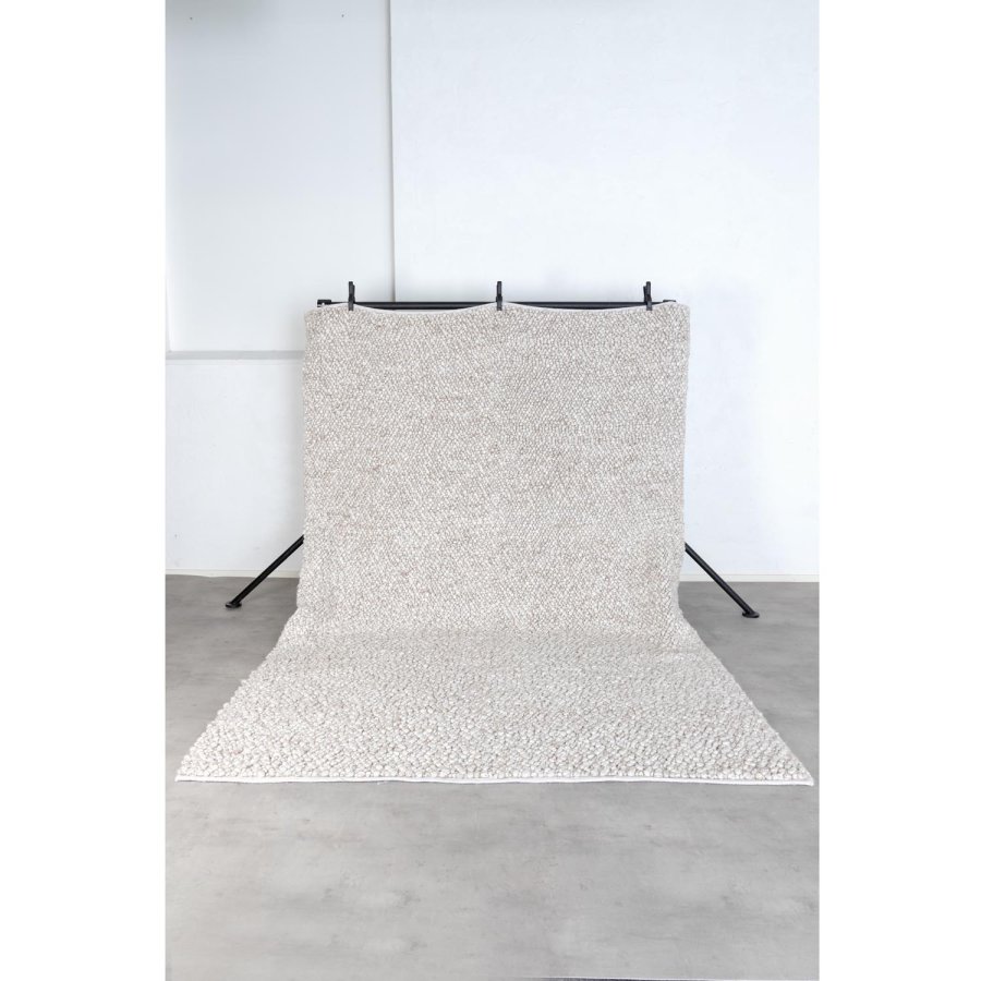 VENTURE DESIGN Jajru gulvtppe - beige uld og viskose (250x350) 