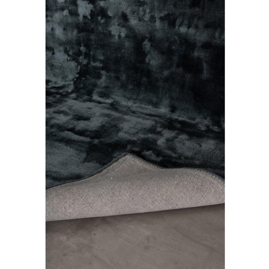 VENTURE DESIGN Indra gulvtppe - grafitgr viskose og bomuld (200x300)