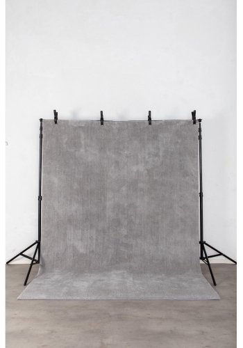 VENTURE DESIGN Undra gulvtppe - slv viskose (200x300)