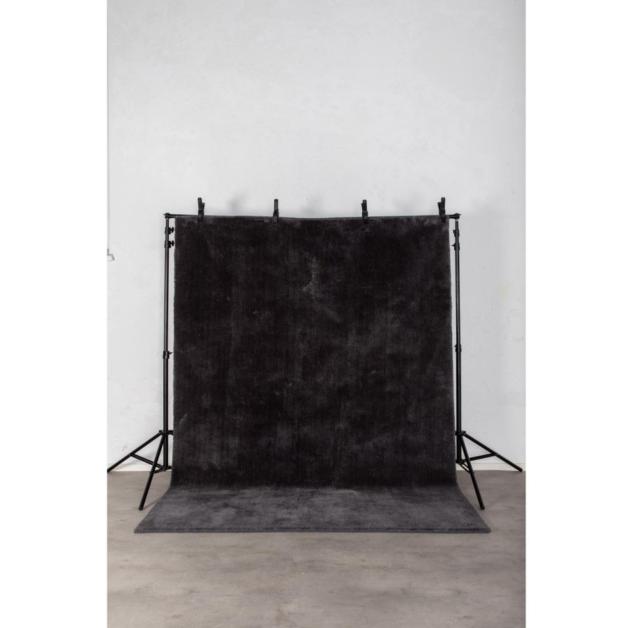 VENTURE DESIGN Undra gulvtppe - mrkegr viskose (200x300)