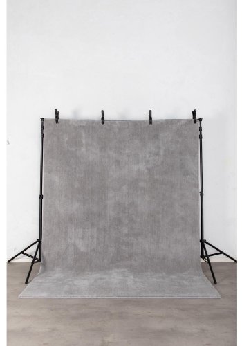 VENTURE DESIGN Undra gulvtppe - slv viskose (250x350) 