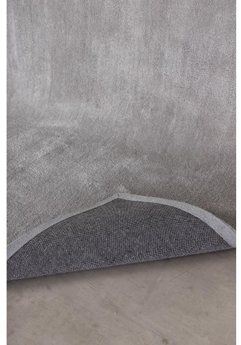 VENTURE DESIGN Undra gulvtppe - slv viskose (250x350) 