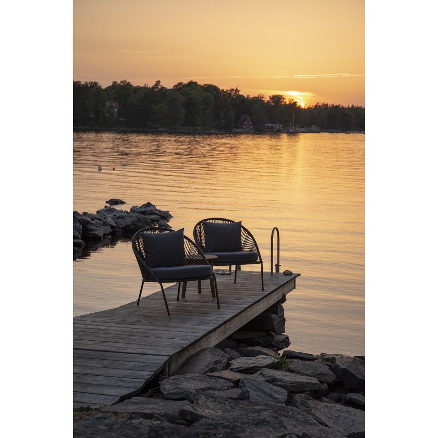 VENTURE DESIGN Lindos loungestol, m. hynde - sort polyester reb, aluminium og stl