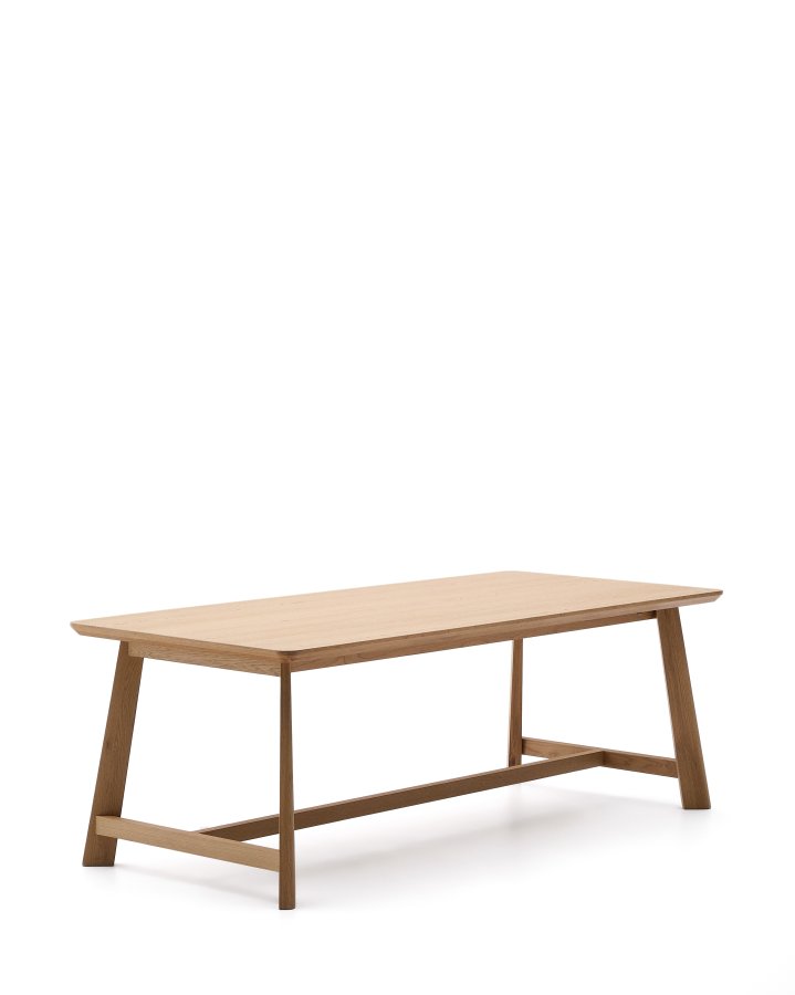 KAVE HOME Idun bord lavet af finer og massivt egetr med naturlig tone finish FSC 100% 200x100cm