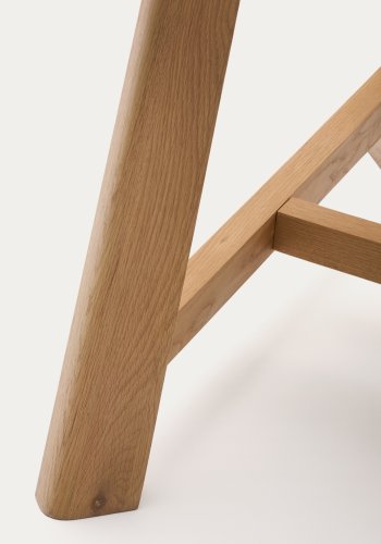 KAVE HOME Idun bord lavet af finer og massivt egetr med naturlig tone finish FSC 100% 200x100cm