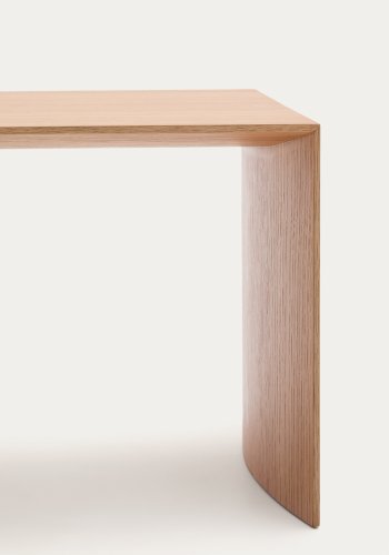 KAVE HOME Litto egefiner sidebord med naturlig farve finish, 55 x 40 cm