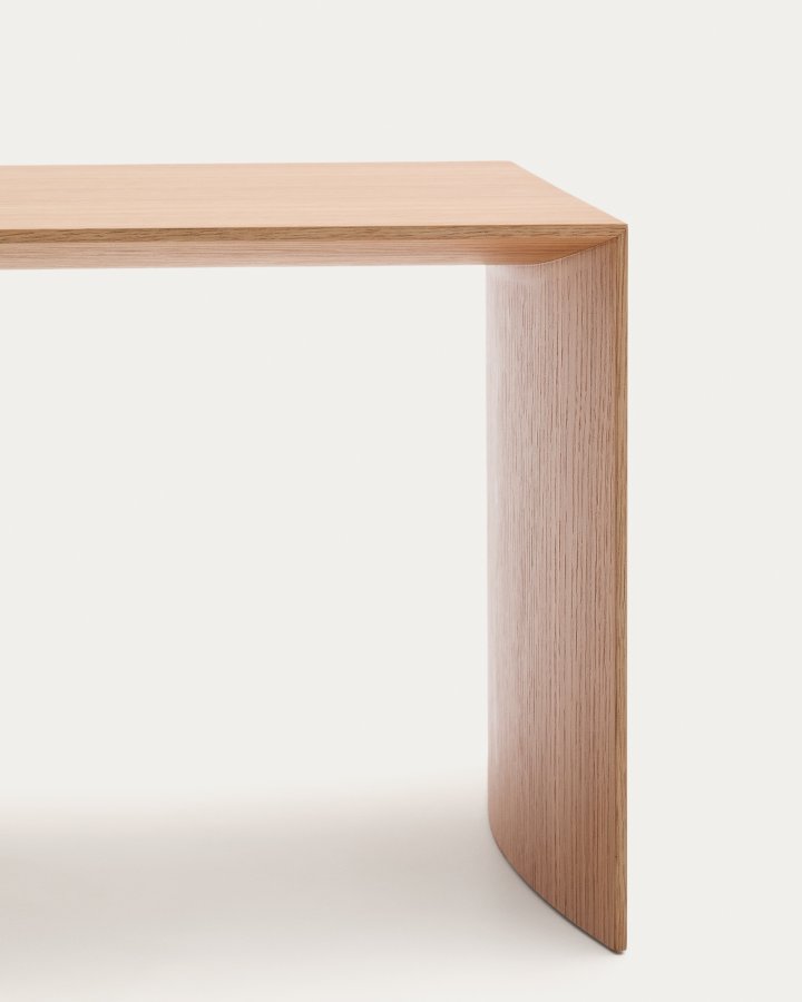 KAVE HOME Litto egefiner sidebord med naturlig farve finish, 55 x 40 cm