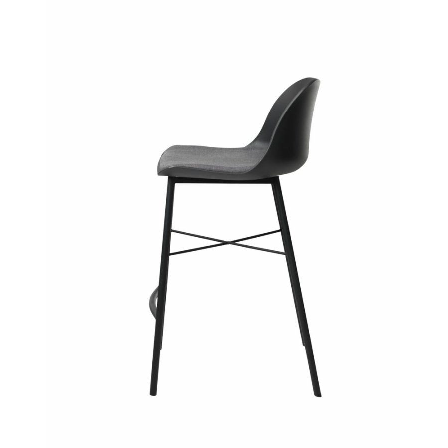UNIQUE FURNITURE Whistler counterstol, m. rygln og fodsttte - sort polypropylen og sort metal