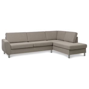 Wendy set 3 OE right sofa, m. chaiselong - antelope beige polyester stof og brstet aluminium