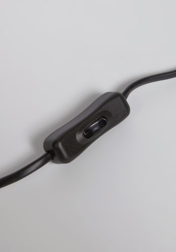 KAVE HOME Seina bordlampe, rund - hvid matteret glas og sort stl (15)