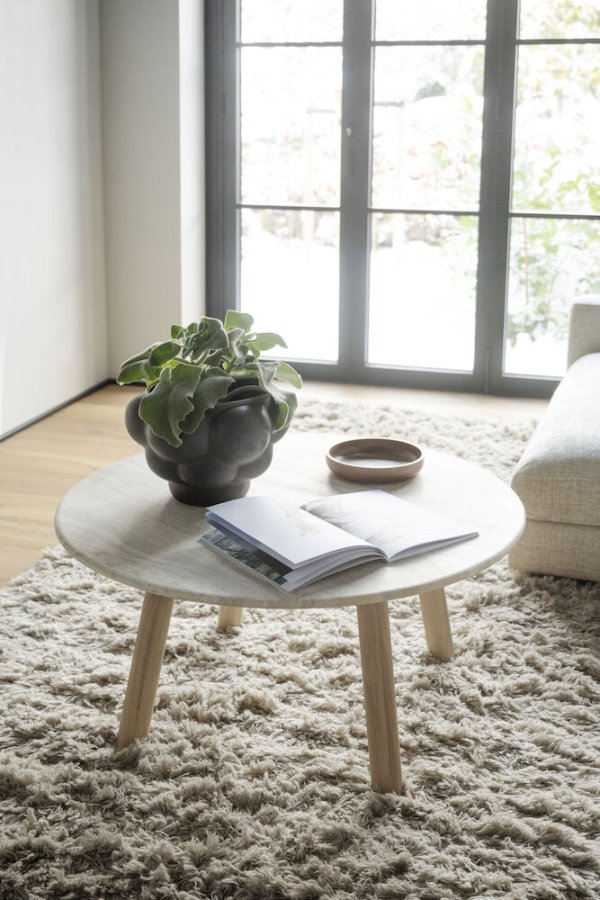 ROWICO Taransay sofabord, rund - beige travertin og hvidvasket eg (90)