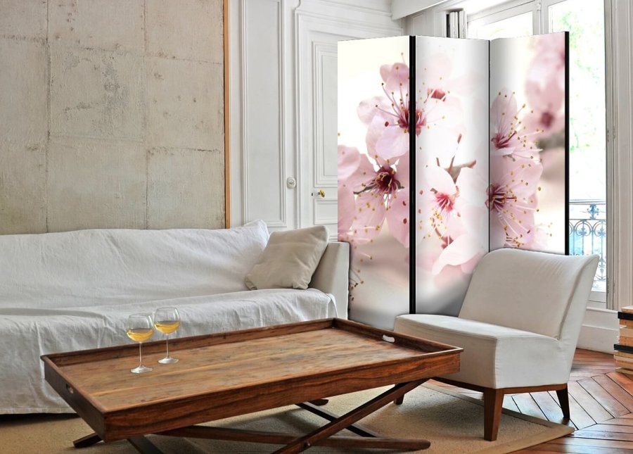 ARTGEIST Cherry Blossom rumdeler - Lyserd blomstermotiv (172x135)
