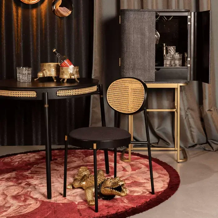 BOLD MONKEY Don't Stop The Webbing spisebordsstol - natur rattan, sort bgetr, polyester og jern