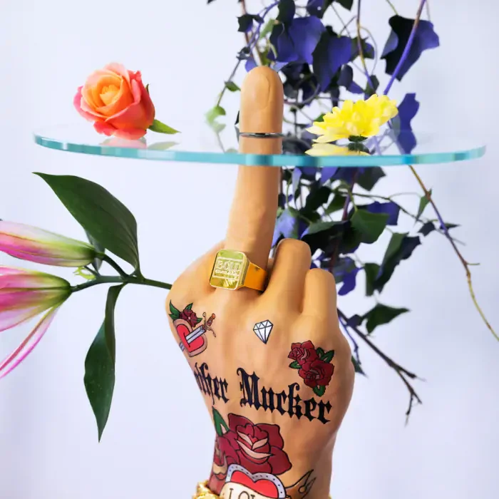 BOLD MONKEY Fother Mucker sidebord, rund - glas og guld/multifarvet harpiks (40)