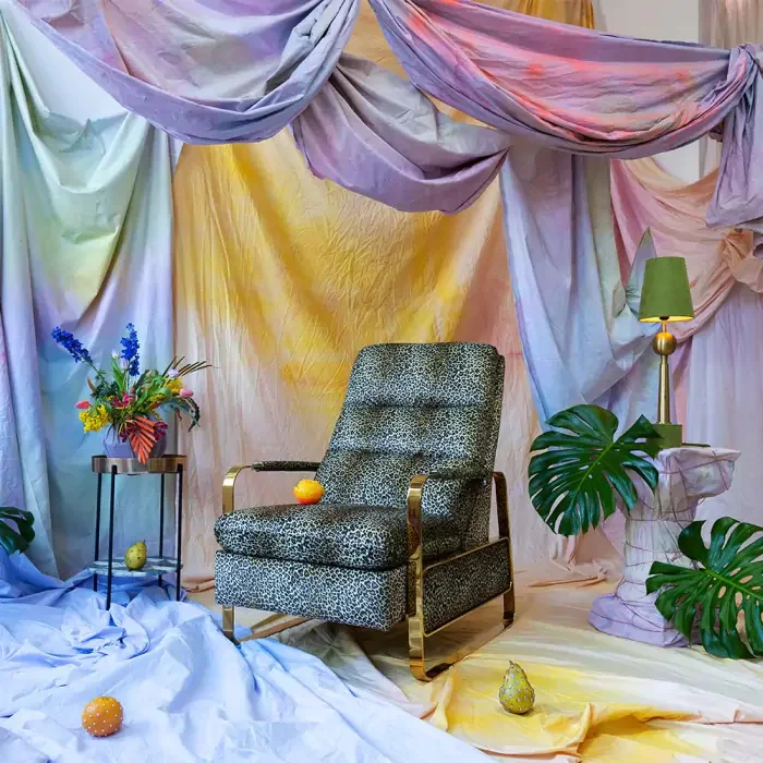 BOLD MONKEY Relax Like Chandler recliner hvilestol, m. armln og fodskammel - brun/multi panterprint